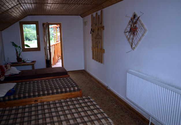zamolxe-ieftin-cazare-sarmisegetusa